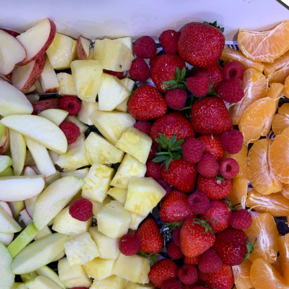 Picture of Hand Cut Fresh Fruit Platter 